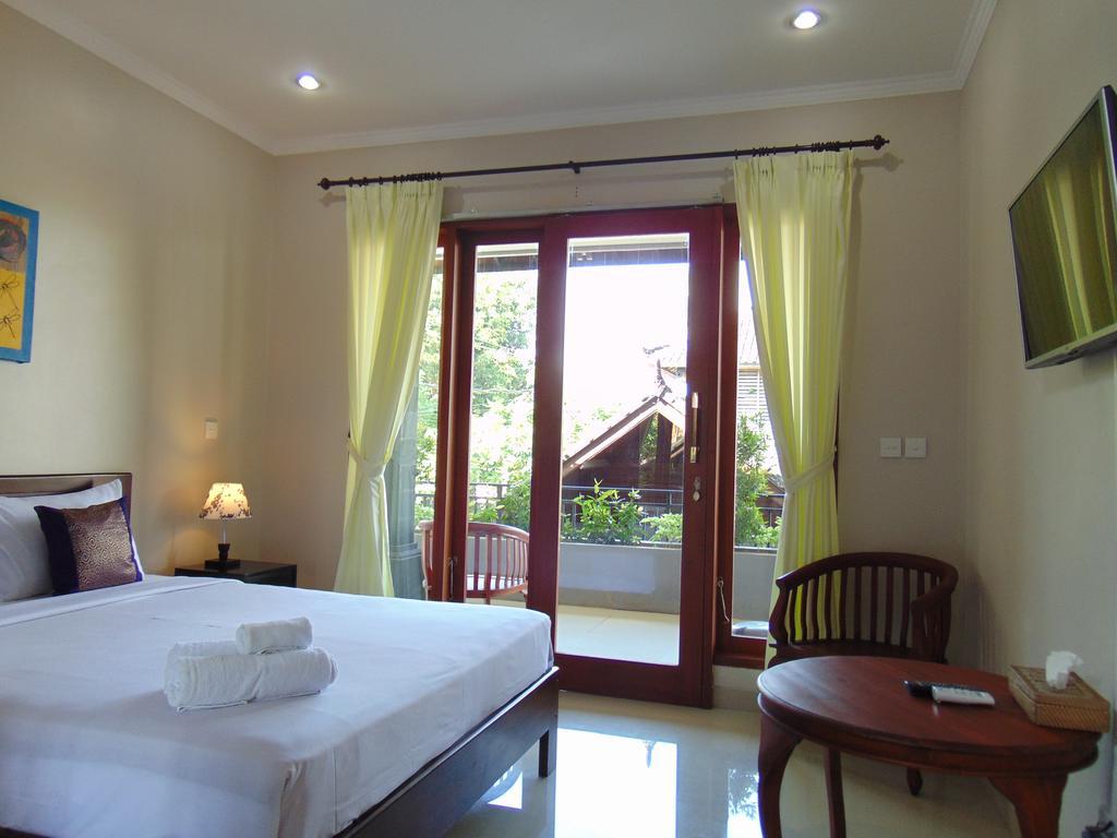 Dipondok Homestay Pecatu  Exterior photo
