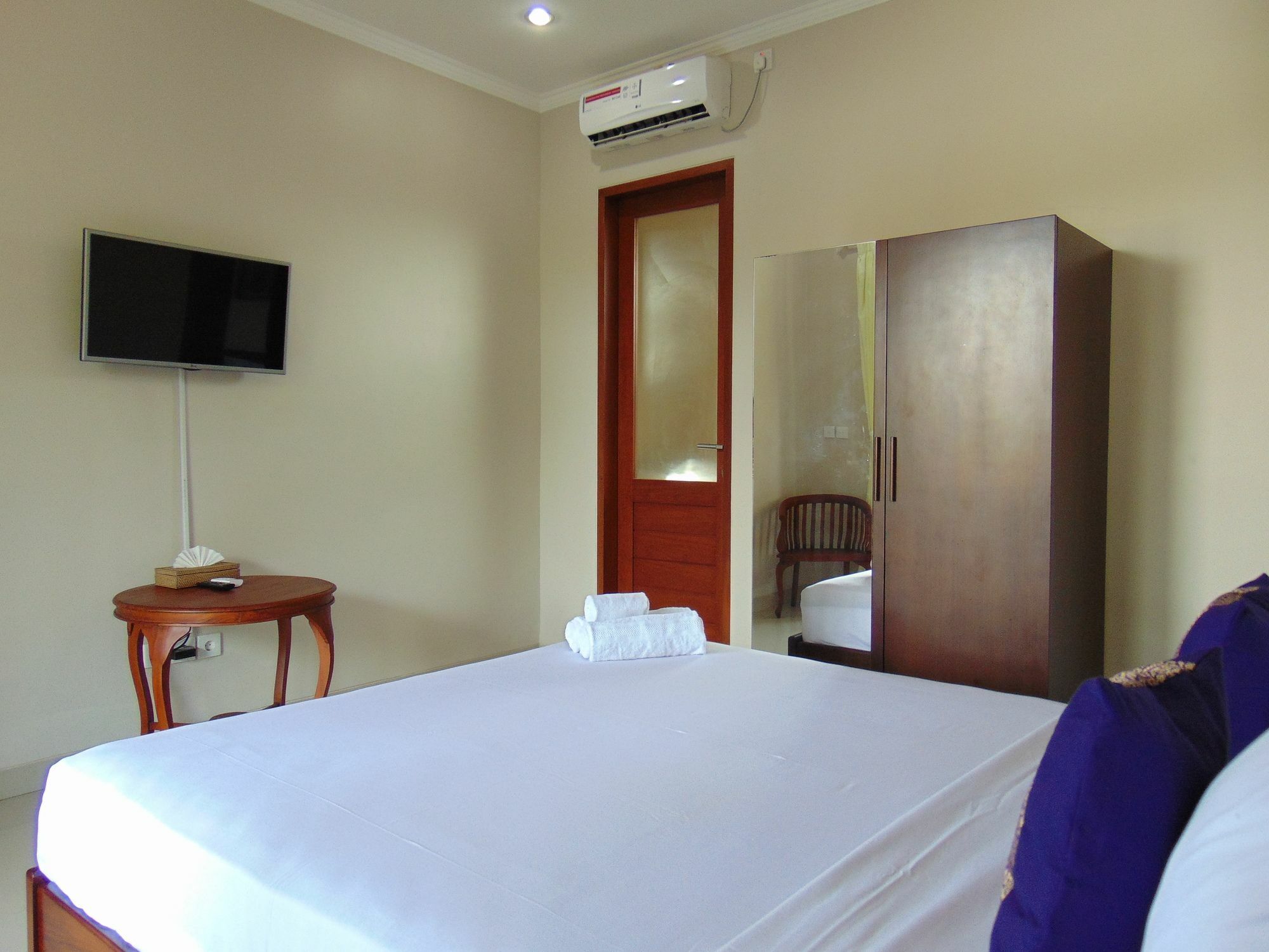Dipondok Homestay Pecatu  Exterior photo
