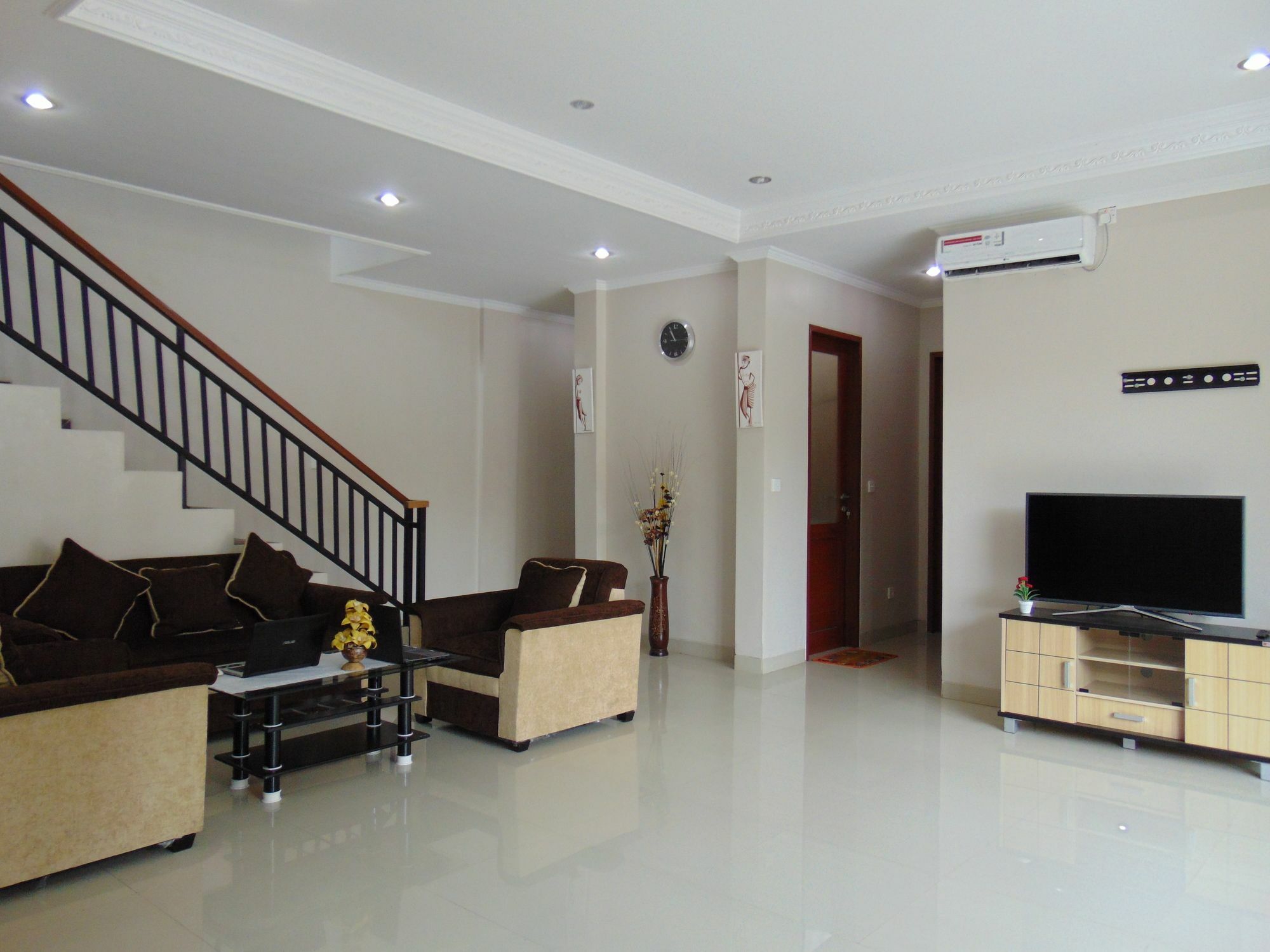 Dipondok Homestay Pecatu  Exterior photo