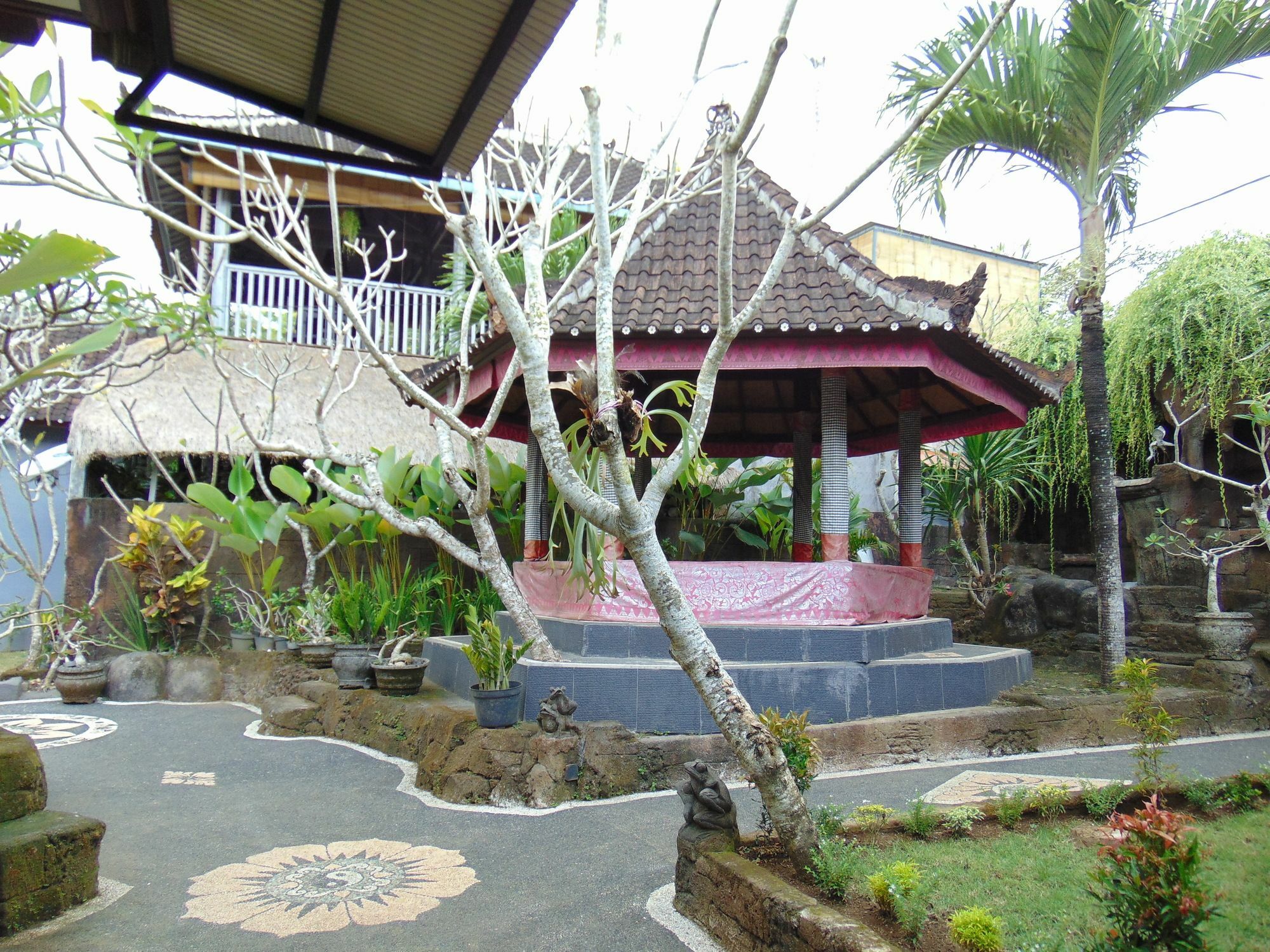 Dipondok Homestay Pecatu  Exterior photo